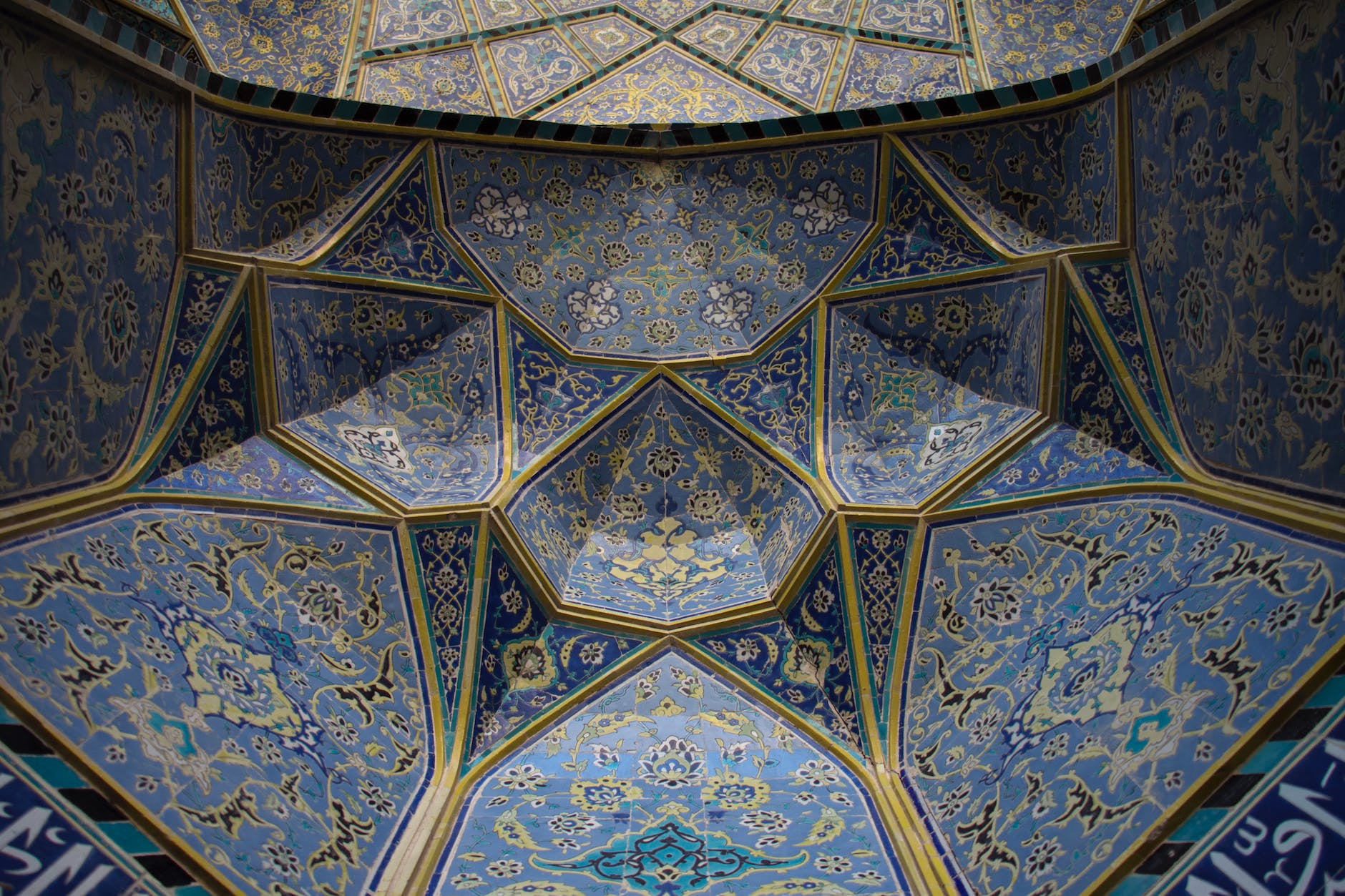 ceiling in the imam mosque in isfahan iran